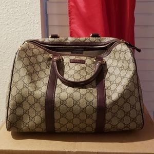 AUTHENTIC Gucci bag